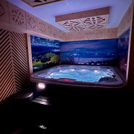 Wichrowe Wzgorze 木屋 克雷尼察