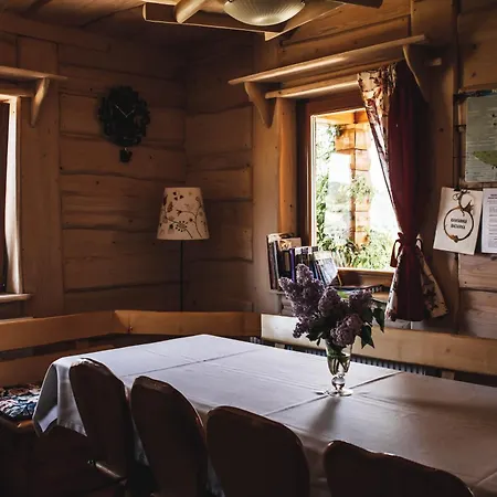 Wichrowe Wzgorze 木屋 克雷尼察